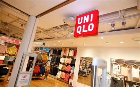 uniqlo store finder.